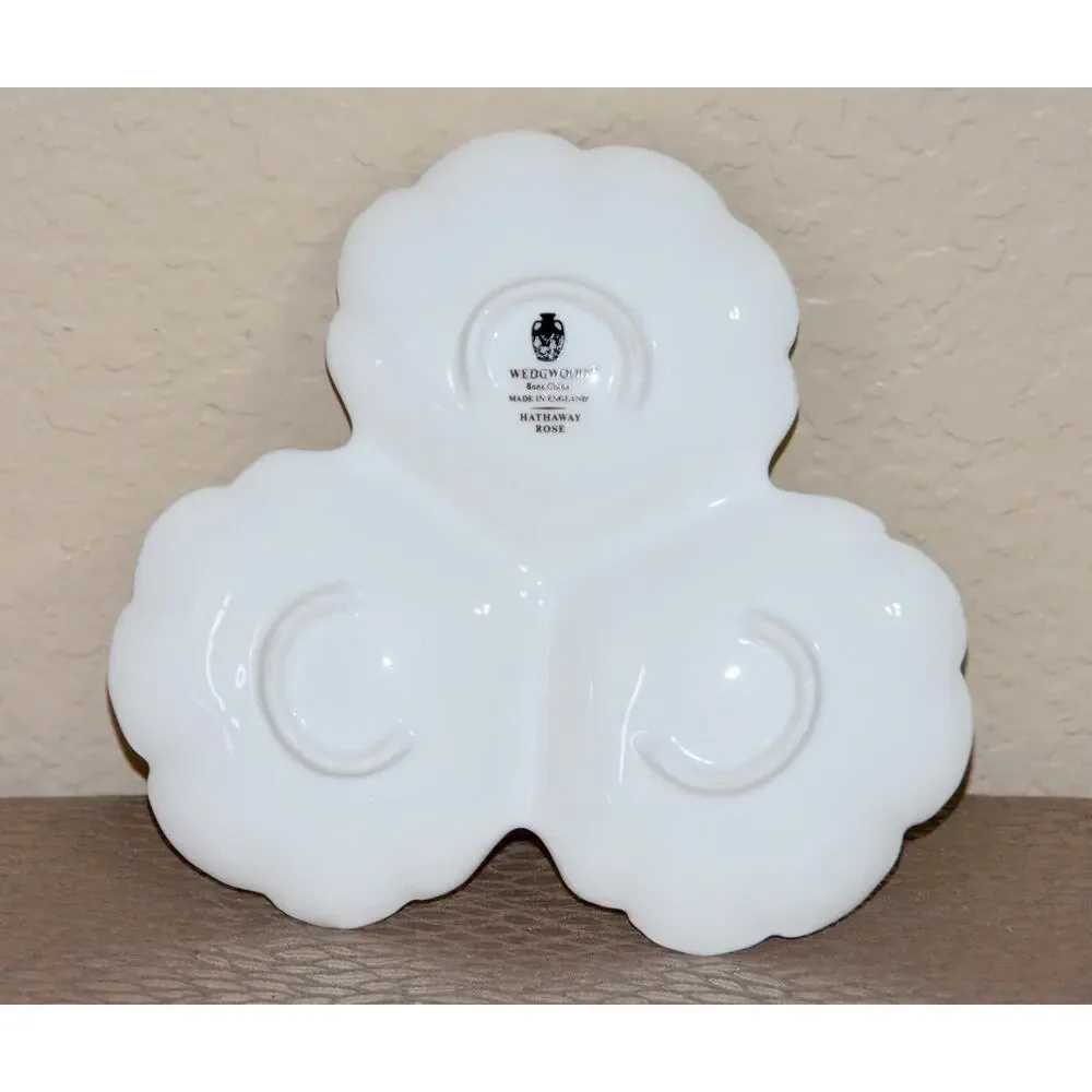 Wedgwood Bone China Hathaway Rose Clover Leaf Relish Tray C. 1959-1987